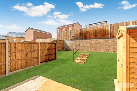 Shale Meadow, Wellingborough - Photo 3