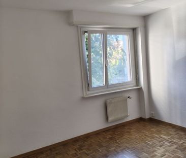 For rent – Charming 2-room apartment – 42 m² – Renens (VD) - Foto 4