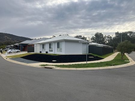 4 Hibberson Court, Thurgoona - Photo 3