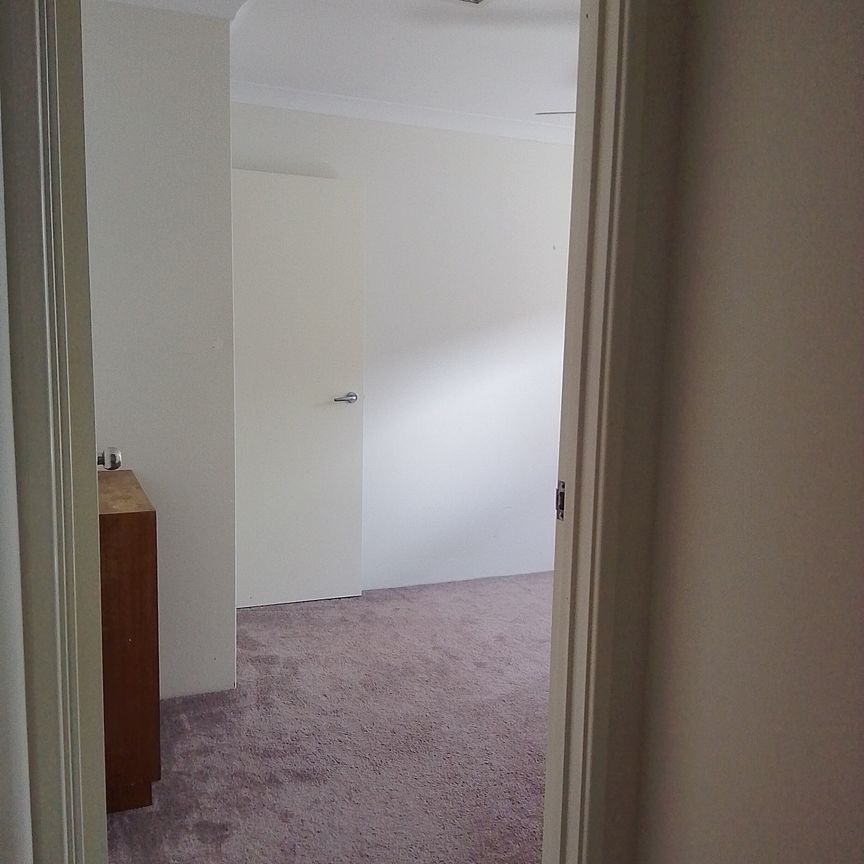 Port Kennedy - Photo 1