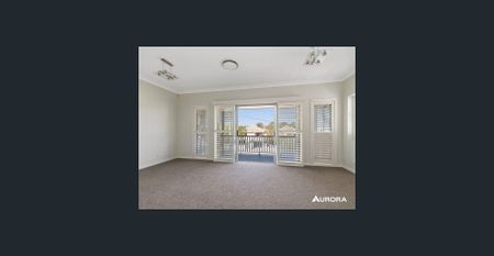 Large Family Home in Enviable Address - Photo 3