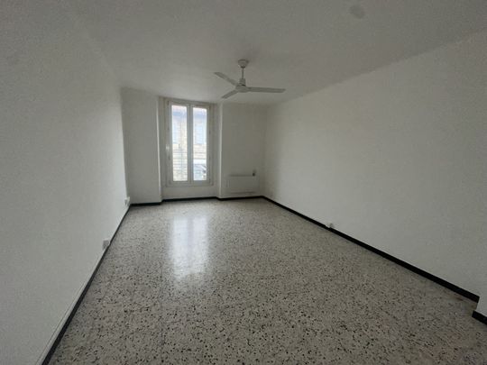 AGENCE BAZILLE - Appartement type 2 à Ganges - Photo 1