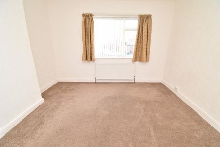 Cross Queen Street, Normanton - Photo 4