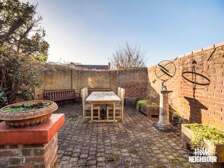Pearse House, Birchwood Mews - Photo 5