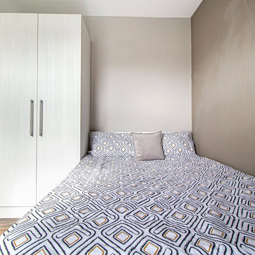 Apt 6, 215 Belle Vue Road - Photo 1