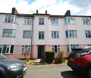 Flat to rent - Chinbrook Road, London, SE12 - Photo 5