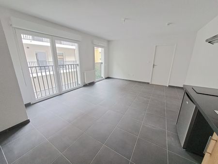 Location Appartement 2 pièces 45m² ARPAJON 91290 - Photo 4