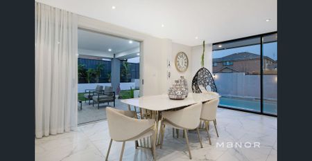 Seamless entertainer with bushland views! - Photo 4