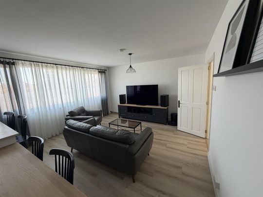 College Green, Hereford - Photo 1