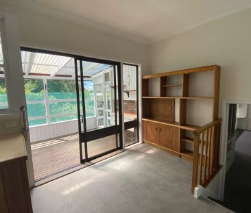 Location, Location, Location - Photo 3