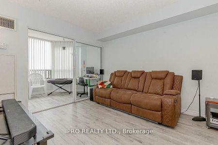 For Lease - 135 Hillcrest Avenue Unit# 1213, Mississauga, Ontario - Photo 2