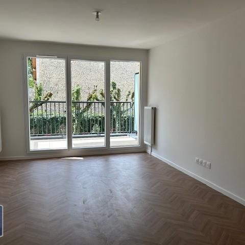 Location Appartement 3 pièces 58m² LE MEE SUR SEINE 77350 - Photo 1