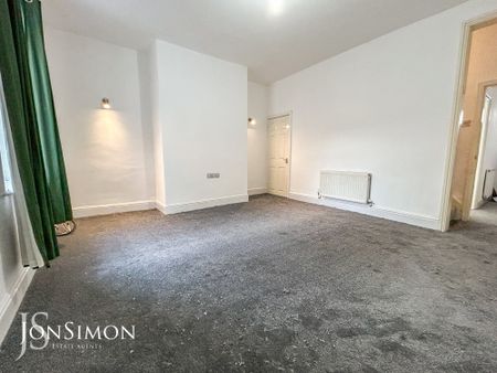 Bolton Road West, Ramsbottom - Photo 4