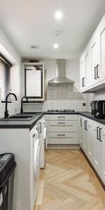 6 bedroom house to rent - Photo 4