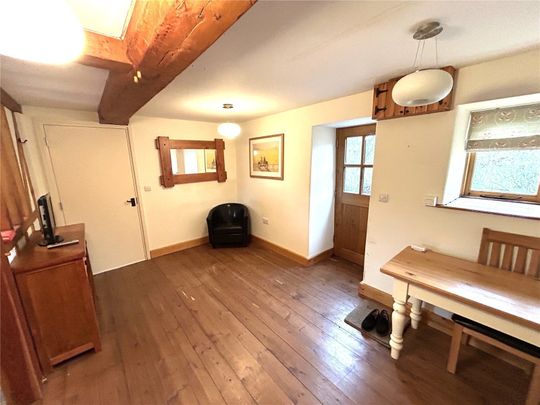 Silverton Park Farm, Silverton, Exeter, EX5 - Photo 1