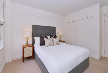 2 bed apartment to rent in Fulham Road, London, SW3 - Photo 4