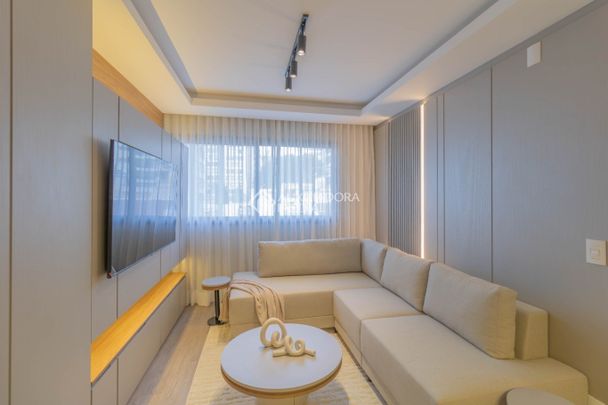 Apartamento com 2 quartos e 69m² para alugar em Auxiliadora, Porto Alegre. - Photo 1