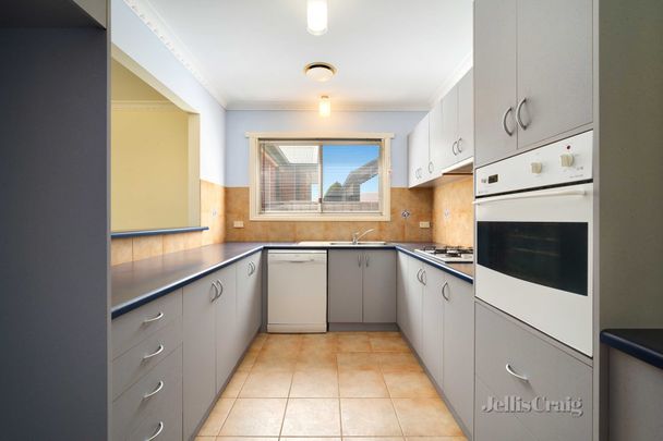 1/4 Castle Court, Ballarat East - Photo 1