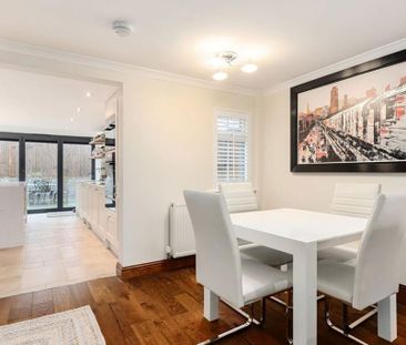 2 bedroom semi-detached house to rent - Photo 2