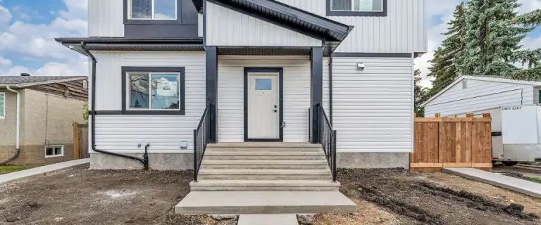 ***1 MONTH FREE-Brand New 3-Bed, 2.5 Bath House Near NAIT & Kingsway Mall | 11630 122 Street Northwest, Edmonton - Photo 1