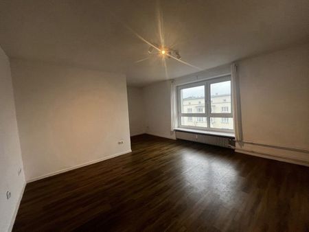 Für Kurzentschlossene: 1-Zimmer Wohnung in zentraler Lage - Foto 4