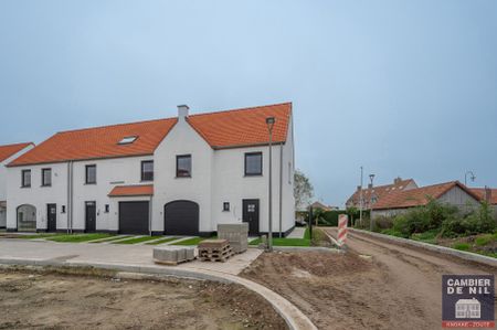 Nieuwbouw woning in een nieuwe residentiële wijk - Photo 2