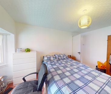 6 Goss Croft - Photo 1