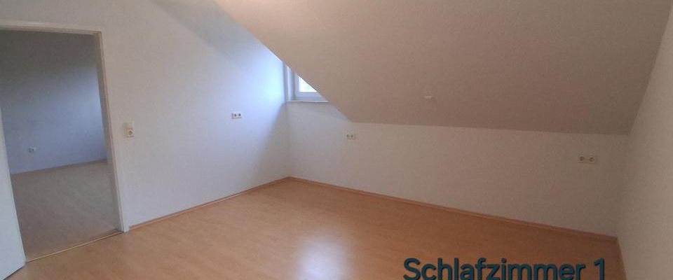 Helle 3-Zimmer DG Wohnung - Foto 1