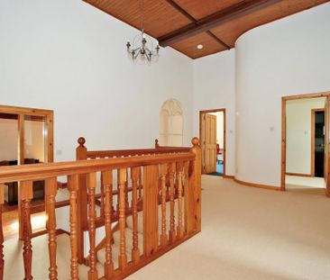 4 bedroom semi-detached house to rent - Photo 5