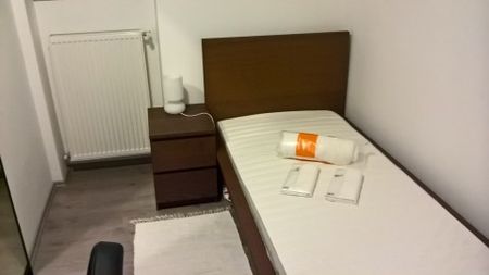 Lónyay utca - Photo 4
