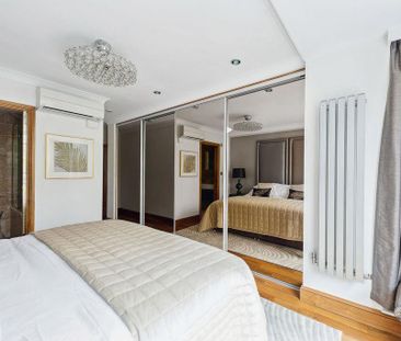 3 bedroom flat to rent - Photo 6