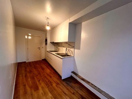 APPARTEMENT MET 2 SLAAPKAMERS IN CENTRUM IEPER - Foto 2