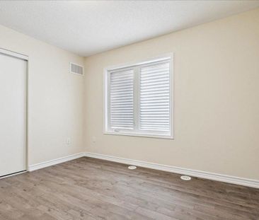 For Lease - 107 Lemieux Court, Milton, Ontario - Photo 6