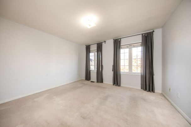 For Lease - 110 Dolce Crescent, Vaughan, Ontario - Photo 1