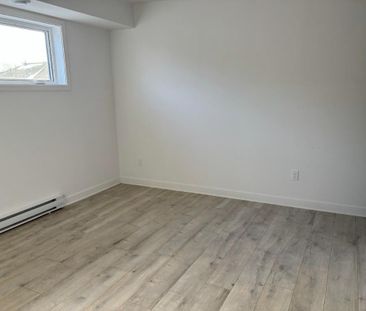 Logement 5 1/2 - juillet 2026 - Photo 2