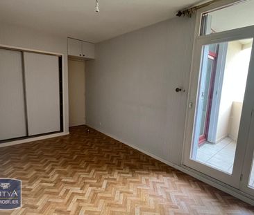 Location Appartement 3 pièces 67m² ANGERS 49000 - Photo 2