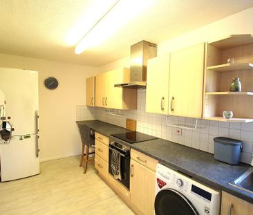 2 bedroom apartment to rent - Photo 6