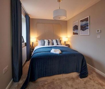 3 bedroom semi-detached house to rent - Photo 4