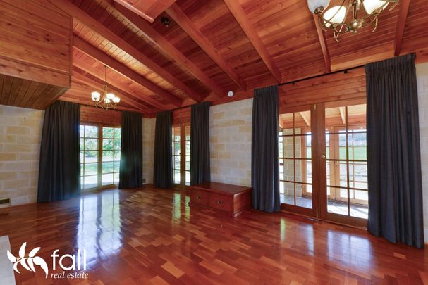 Peaceful Country Living - Photo 1