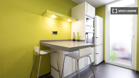 barcelona, Catalonia 08001 - Photo 2