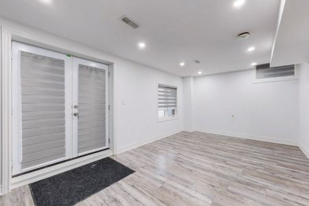 For Lease - 280 Miller Park Avenue Unit# (Basement), Bradford West Gwillimbury, Ontario - Photo 3