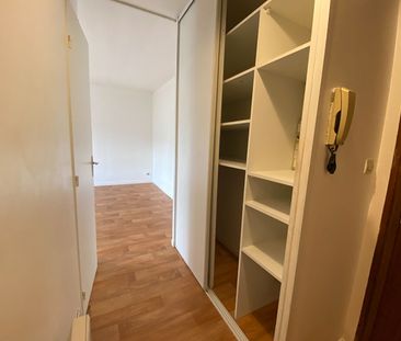 Location Appartement 1 pièce 32m² - Photo 5