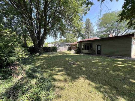 For Lease - 1629 Louise Boulevard Unit# Unit 2, London North, Ontario - Photo 3