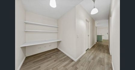 Fresh and Modern - Photo 2