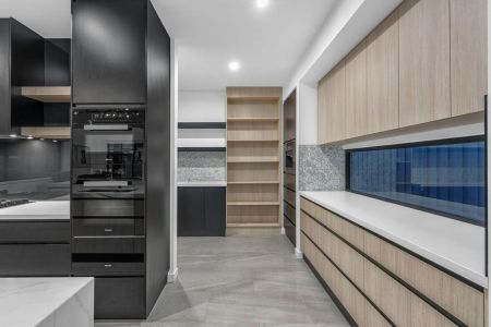 A Masterpiece of Modern Design in East Brisbane - Fully Furnished - Photo 5