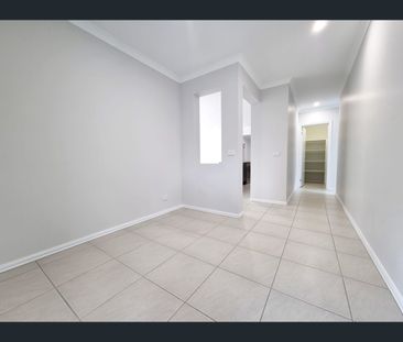 12 Arena Circuit, Strathtulloh, Vic 3338 - Photo 5