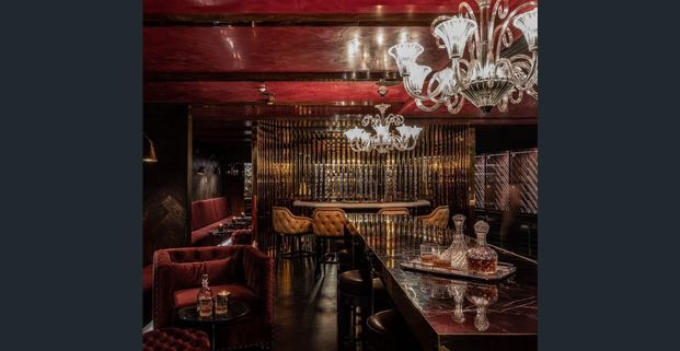 Park Avenue Elegance Meets Premier Melbourne Living - Photo 1