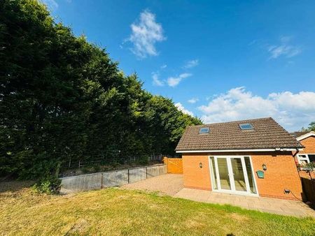 Woodland Road, Dodford, Bromsgrove, B61 - Photo 3