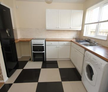 2 bedroom terraced house to rent - Photo 6