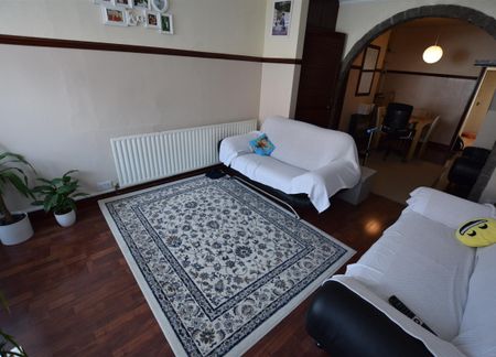 2 bedroom house - terraced to rent - Photo 2